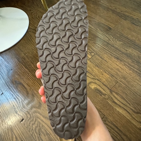 Birkenstock sandals- Arizona Birko-Flor (Taupe color) - Picture 2 of 3